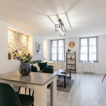 Le 77 De Satie - Centre Sleeps 3