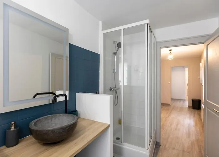 Le 77 De Satie - Centre Sleeps 3 オンフルール