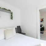 Le 77 De Satie - Centre Sleeps 3 * Honfleur